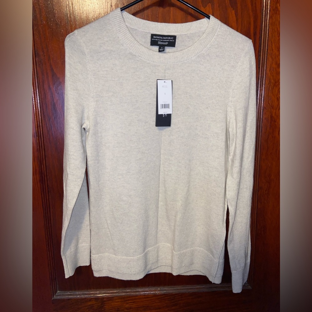 Banana Republic Filpucci Fine Italian Wool Superloft Yarn Sweater